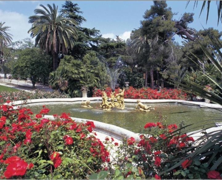 Casa Rosa Lucia Centrale Con Parcheggio Санремо Екстер'єр фото